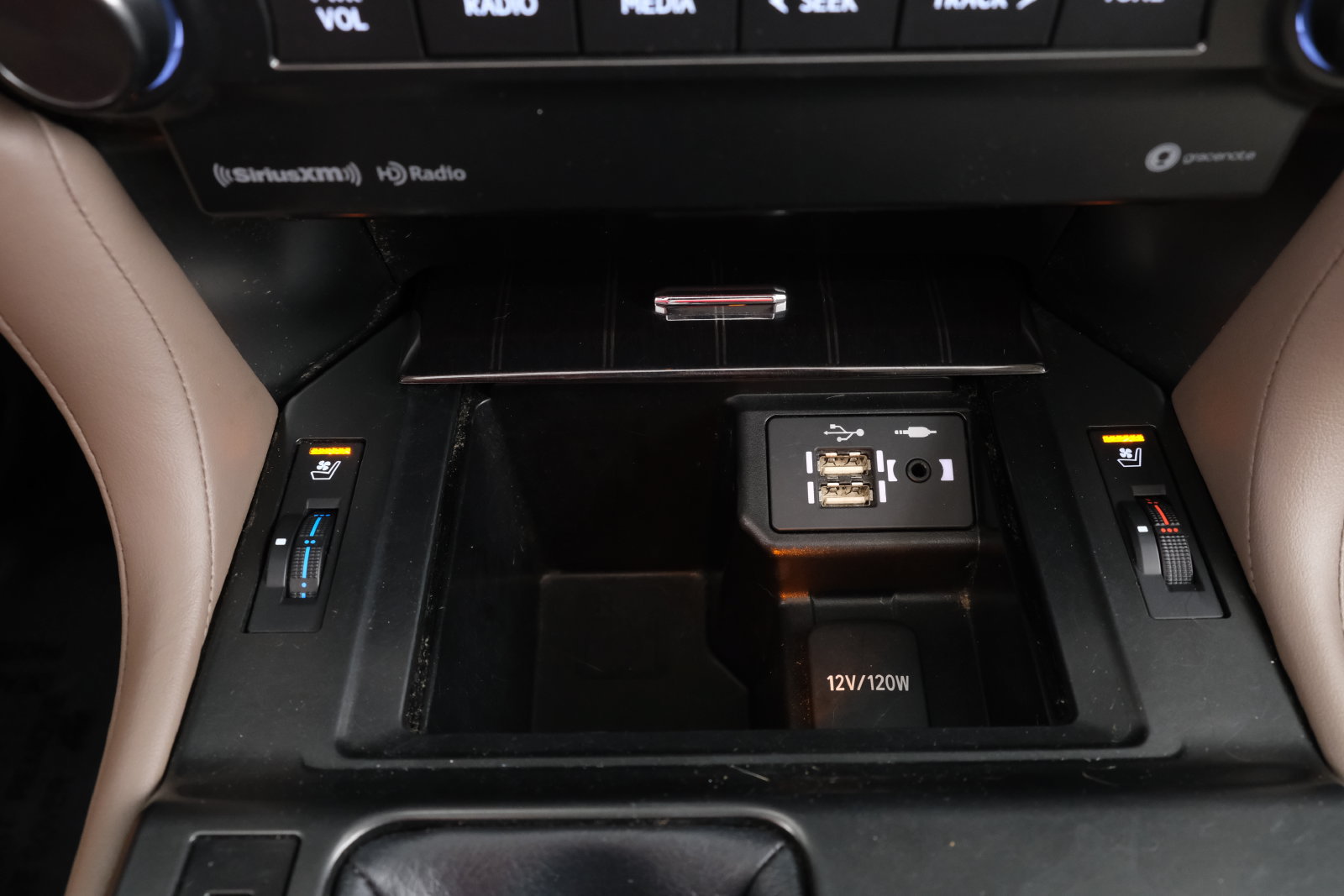Used 2023 Lexus GX 460 Premium w/ Premium Package AWD/4WD image 22