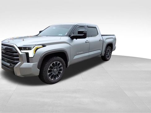 Used 2022 Toyota Tundra Limited image 12