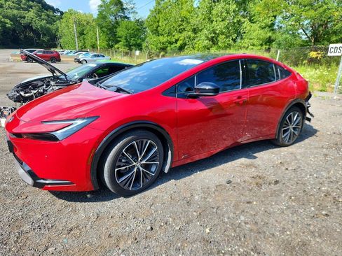 Used 2024 Toyota Prius Limited w/ Limited Premium Package AWD/4WD image 2