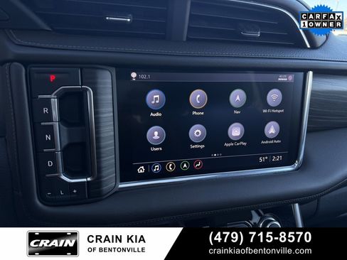 Used 2021 GMC Yukon Denali w/ Denali Premium Package image 16