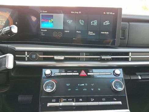 New 2026 Hyundai Santa Fe SE image 9