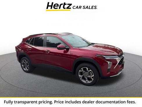 Used 2025 Chevrolet Trax LT w/ LT Convenience Package FWD image 1