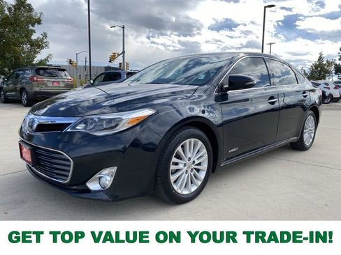 Used 2015 Toyota Avalon Limited image 1