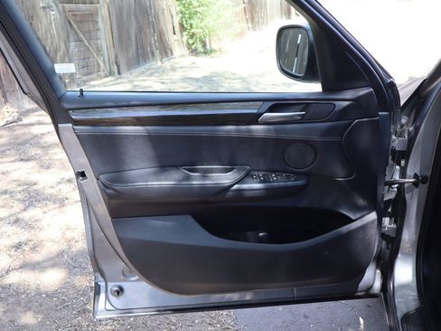 Used 2011 BMW X3 xDrive28i image 23