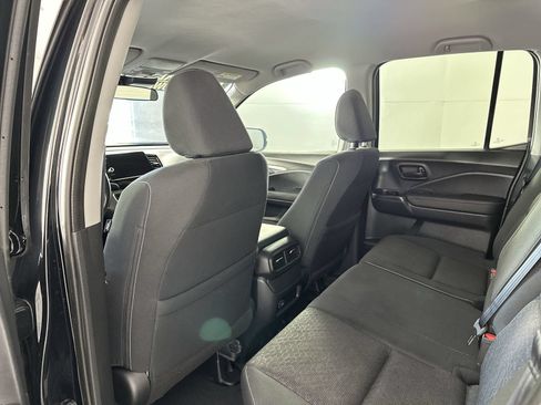 Used 2025 Honda Ridgeline Sport image 24