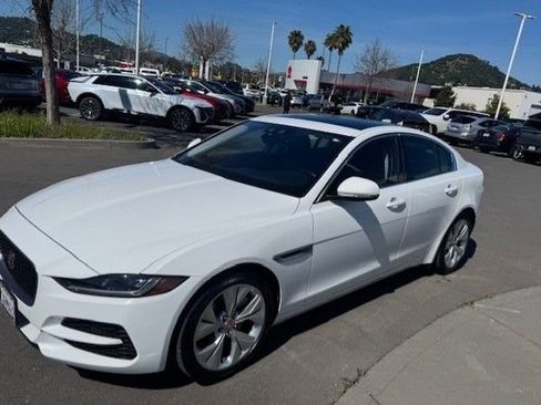 Used 2020 Jaguar XE S image 3