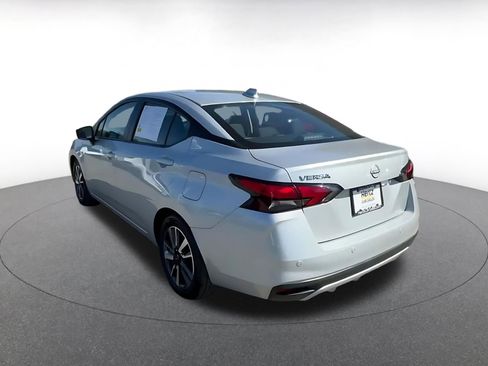 Used 2025 Nissan Versa SV image 11
