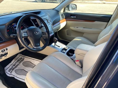 Used 2013 Subaru Outback 2.5i Limited image 12