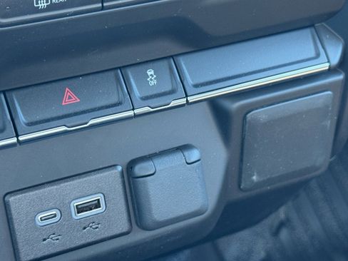 New 2025 Chevrolet Silverado 1500 W/T w/ WT Value Package image 23