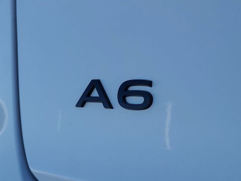 New 2025 Audi A6 e-tron Premium Plus image 7