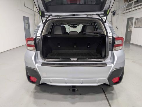 Used 2021 Subaru Crosstrek 2.5i Sport w/ Moonroof Package image 39