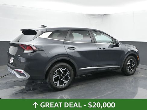 Used 2024 Kia Sportage LX image 12