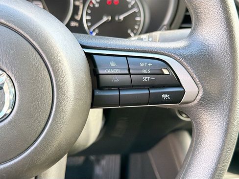 Used 2024 MAZDA MAZDA3 s image 36