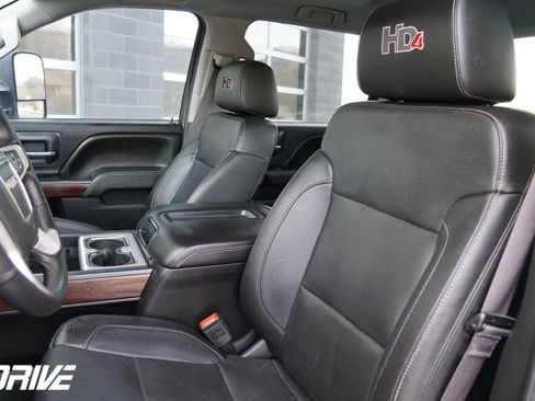 Used 2015 GMC Sierra 2500 SLT w/ Duramax Plus Package image 22