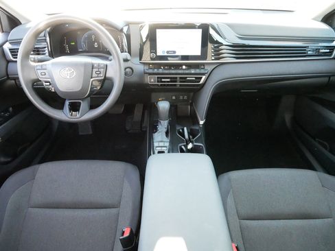 Certified 2025 Toyota Camry LE image 10