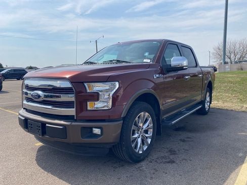 Used 2016 Ford F150 Lariat image 19