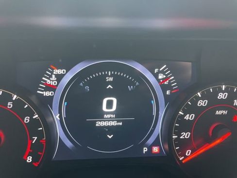 Used 2021 Chevrolet Camaro LT w/ RS Package image 21