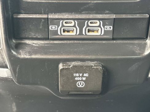 Used 2022 RAM 1500 Big Horn AWD/4WD image 31
