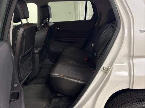 Used 2017 GMC Terrain SLT w/ Open Road Package FWD image 20