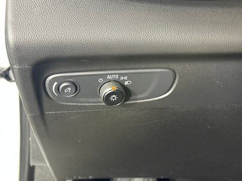 Used 2022 Buick Envision Preferred image 19