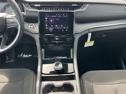New 2026 Jeep Grand Cherokee Laredo AWD/4WD image 20