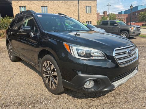 Used 2016 Subaru Outback 2.5i Limited AWD/4WD image 7