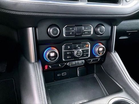 Used 2023 Chevrolet Tahoe Z71 image 27