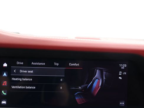 Used 2022 Porsche 911 Carrera image 38