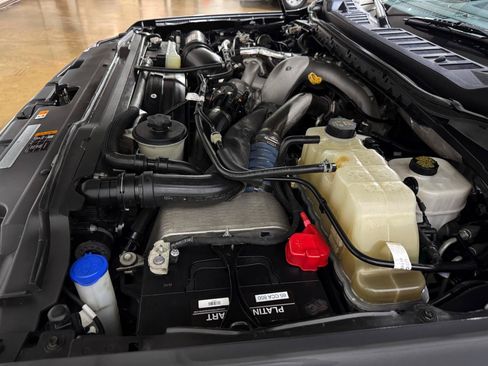 Used 2023 Ford F350 Lariat w/ FX4 Off-Road Package AWD/4WD image 70