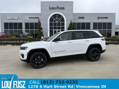 New 2025 Jeep Grand Cherokee Limited w/ Black Appearance Package