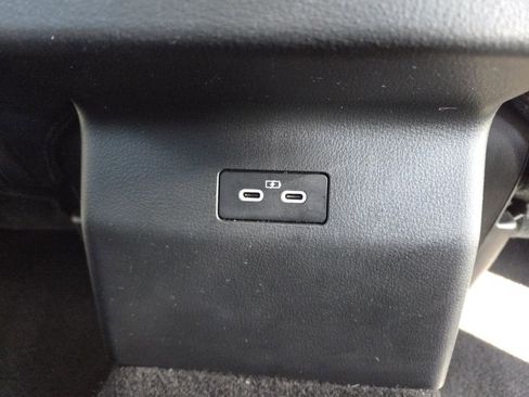 Certified 2025 MAZDA CX-50 AWD 2.5 S w/ Preferred Package image 11