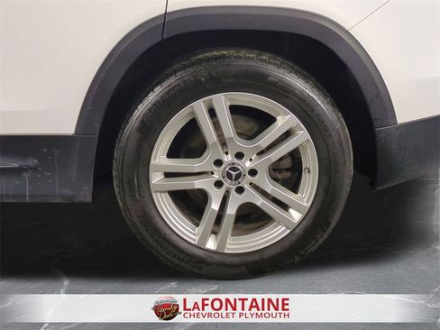 Used 2020 Mercedes-Benz GLB 250 4MATIC image 32