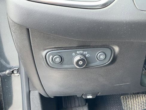 Certified 2019 Chevrolet Equinox Premier w/ LPO, Floor Liner Package AWD/4WD image 32