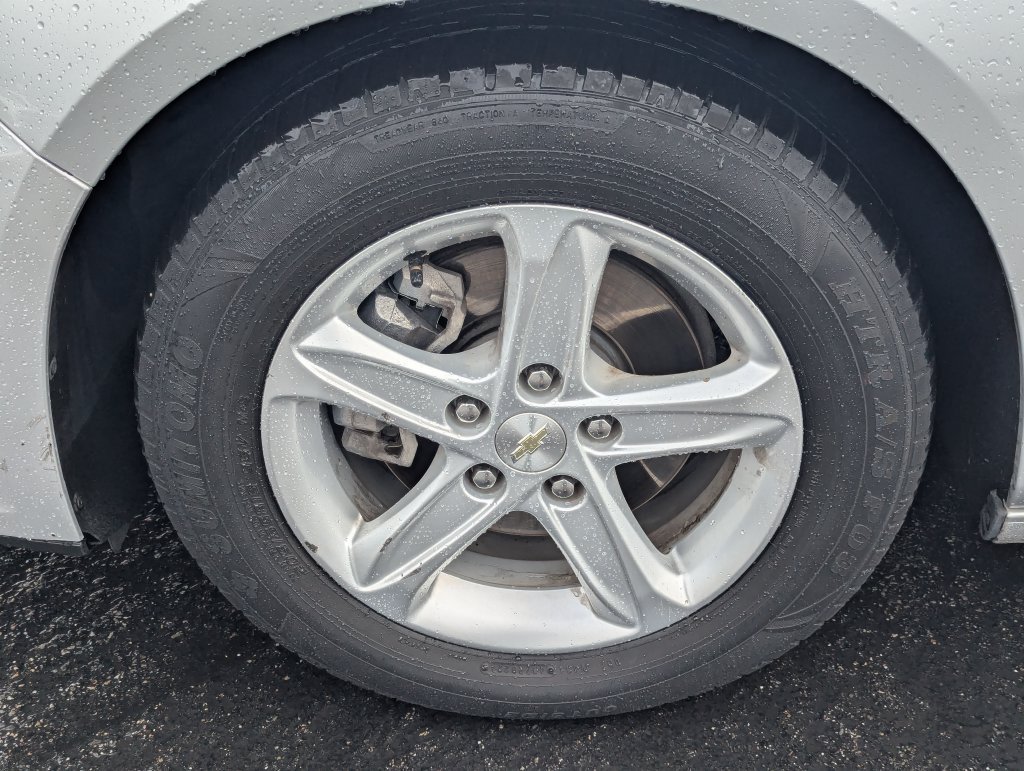 Used 2019 Chevrolet Malibu LS FWD image 12