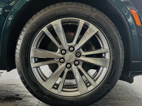 Used 2024 Cadillac XT6 Premium Luxury w/ Technology Package FWD image 31