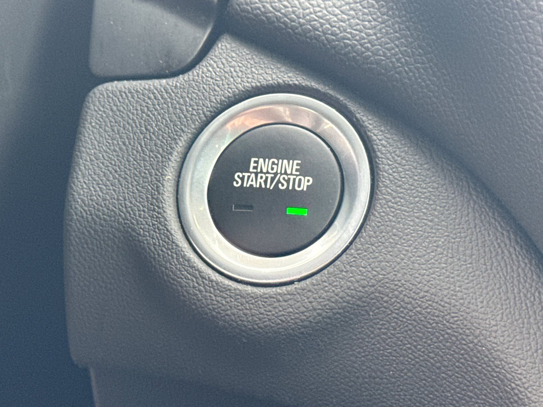 Used 2024 Chevrolet Equinox LT FWD image 27