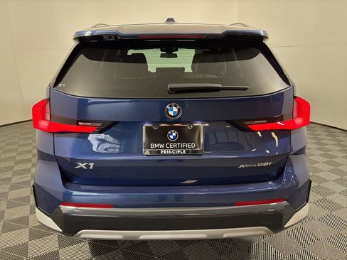 Certified 2025 BMW X1 xDrive28i w/ Technology Package image 6