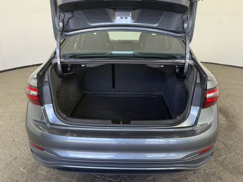 Used 2025 Volkswagen Jetta Sport FWD image 7