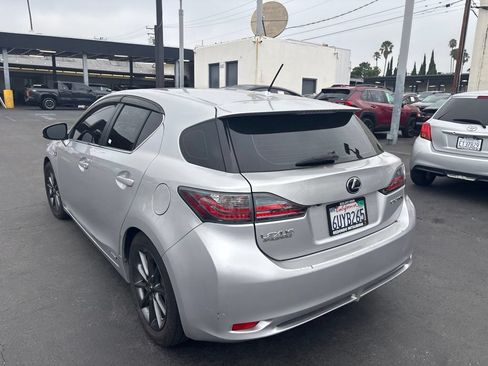 Used 2012 Lexus CT 200h Premium w/ Premium Audio Pkg (F Sport) FWD image 7
