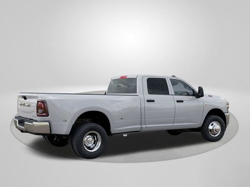 New 2026 RAM 3500 Tradesman w/ Chrome Appearance Group AWD/4WD image 4
