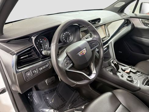 Used 2021 Cadillac XT6 Sport AWD/4WD image 12