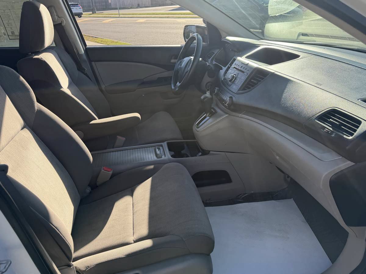 Used 2013 Honda CR-V LX image 18