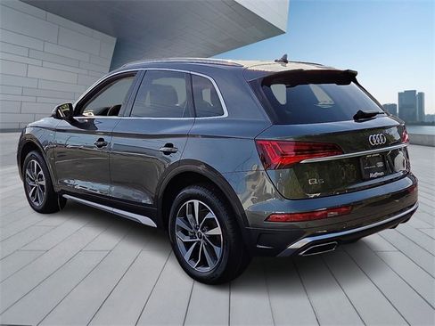 Certified 2023 Audi Q5 2.0T Premium Plus w/ Premium Plus Package image 4