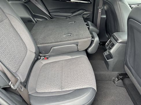 Used 2025 Kia Seltos S FWD image 27
