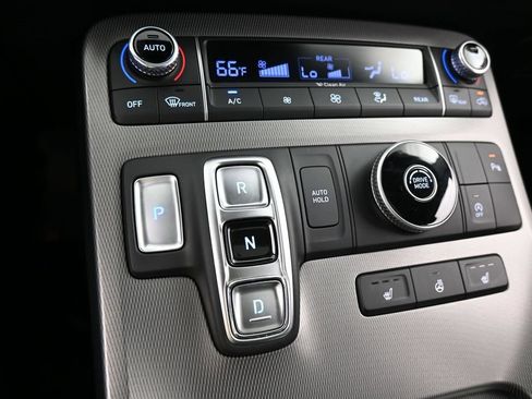 Used 2020 Hyundai Palisade SEL w/ Premium Package FWD image 21