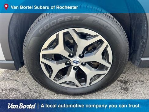 Certified 2023 Subaru Forester Premium image 9