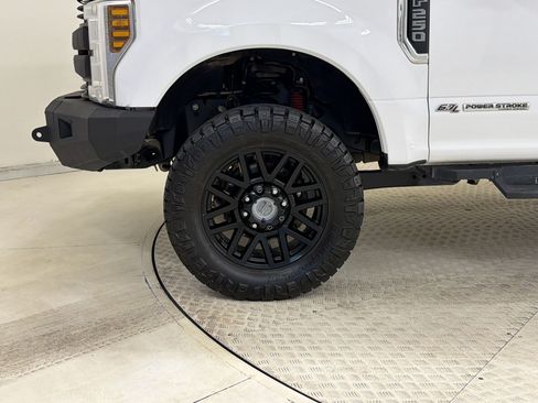 Used 2018 Ford F250 XL AWD/4WD image 13