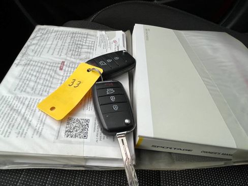 Used 2020 Kia Sportage LX w/ LX Popular Package image 18