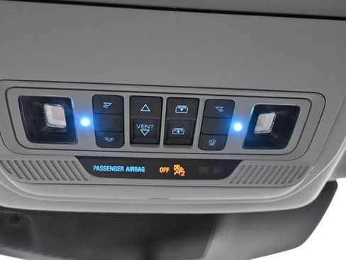 Used 2022 Ford Explorer Limited w/ Equipment Group 301A AWD/4WD image 44