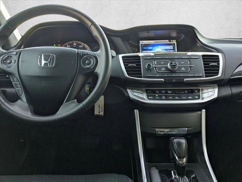 Used 2015 Honda Accord Sport image 13